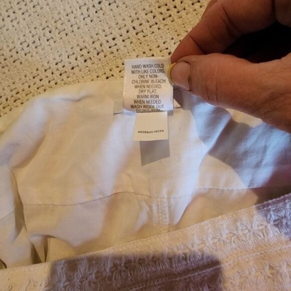 Apt. 9 Lined White Lace Throughout & Bottom Side Zippered Sz.‎ 8 Skirt - Picture 10 of 10